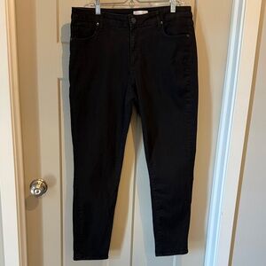 LOFT Classic Black Denim Curvy Skinny Size 14/32